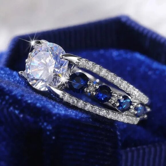 NIP Luxurious Banquet Creative Hollow out Sapphire Blue Zircon Ring  - Size 7.5 - Picture 8 of 8